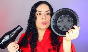 Como secar o cabelo cacheado?