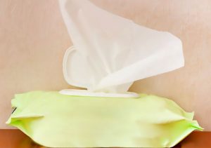 Como evitar que os lenços demaquilantes sequem rápido: 3 dicas práticas