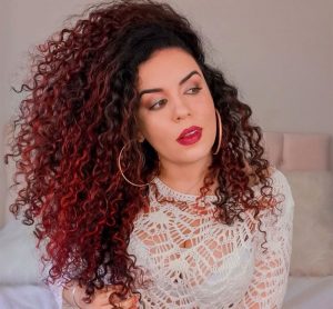 Usar Creme de Pentear dá caspa?