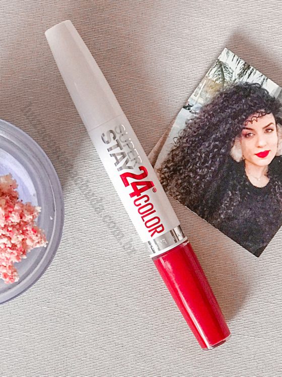 Resenha Batom Líquido Maybelline Superstay 24 Horas: tem longa duração e não sai nem com comida e bebida?