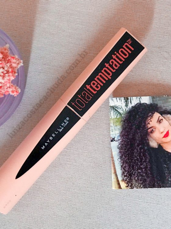 Resenha Máscara de Cílios lavável Total Temptation da Maybelline