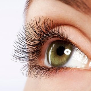 Prós e Contras de fazer Lash Lifting (lifting de cílios)