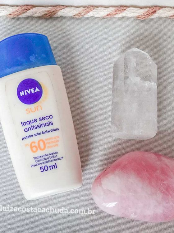 Testei Protetor Solar Facial Nivea Sun Toque Seco Antissinais e antienvelhecimento: é bom mesmo para pele mista e oleosa?