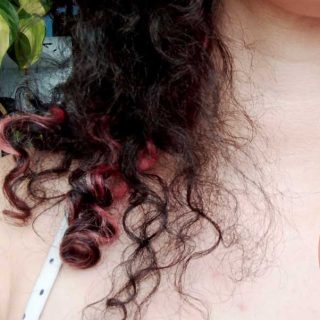 Como usar óleo de coco no cabelo? Aprenda essa umectação fácil e caseira!