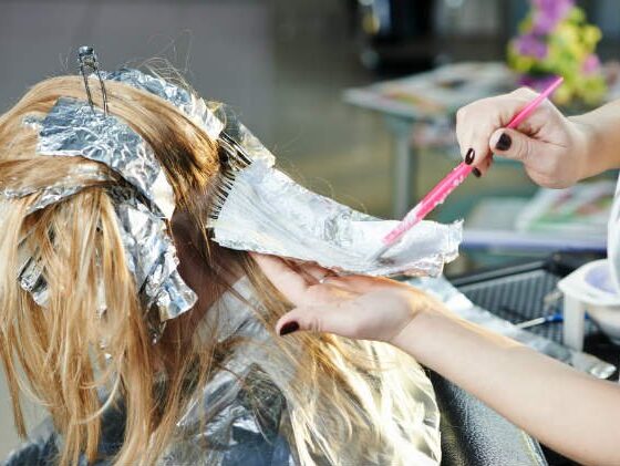 Como saber a hora certa de descolorir o cabelo? 3 sinais